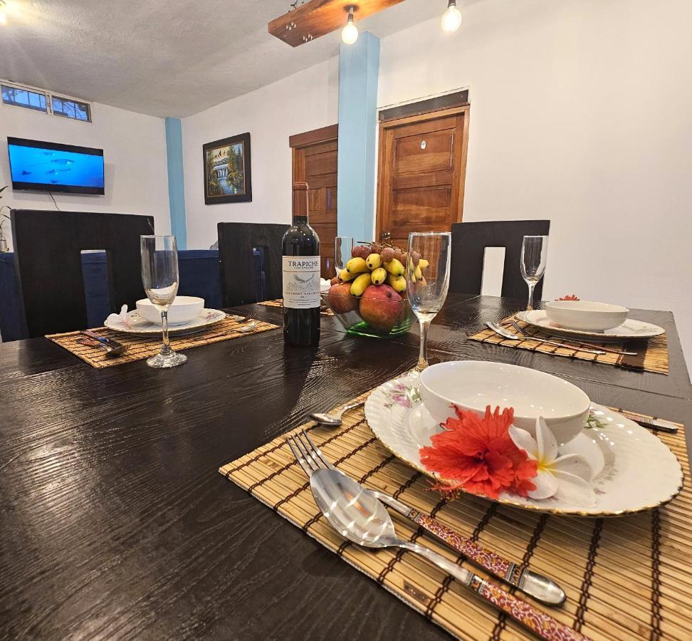 Lovely Inn San Cristóbal Екстериор снимка